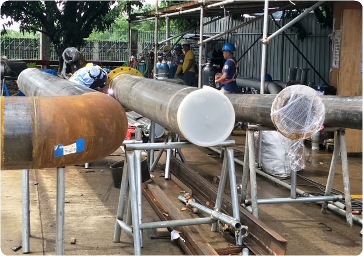 Valves, piping, and process skid at the nitrogen generation plant